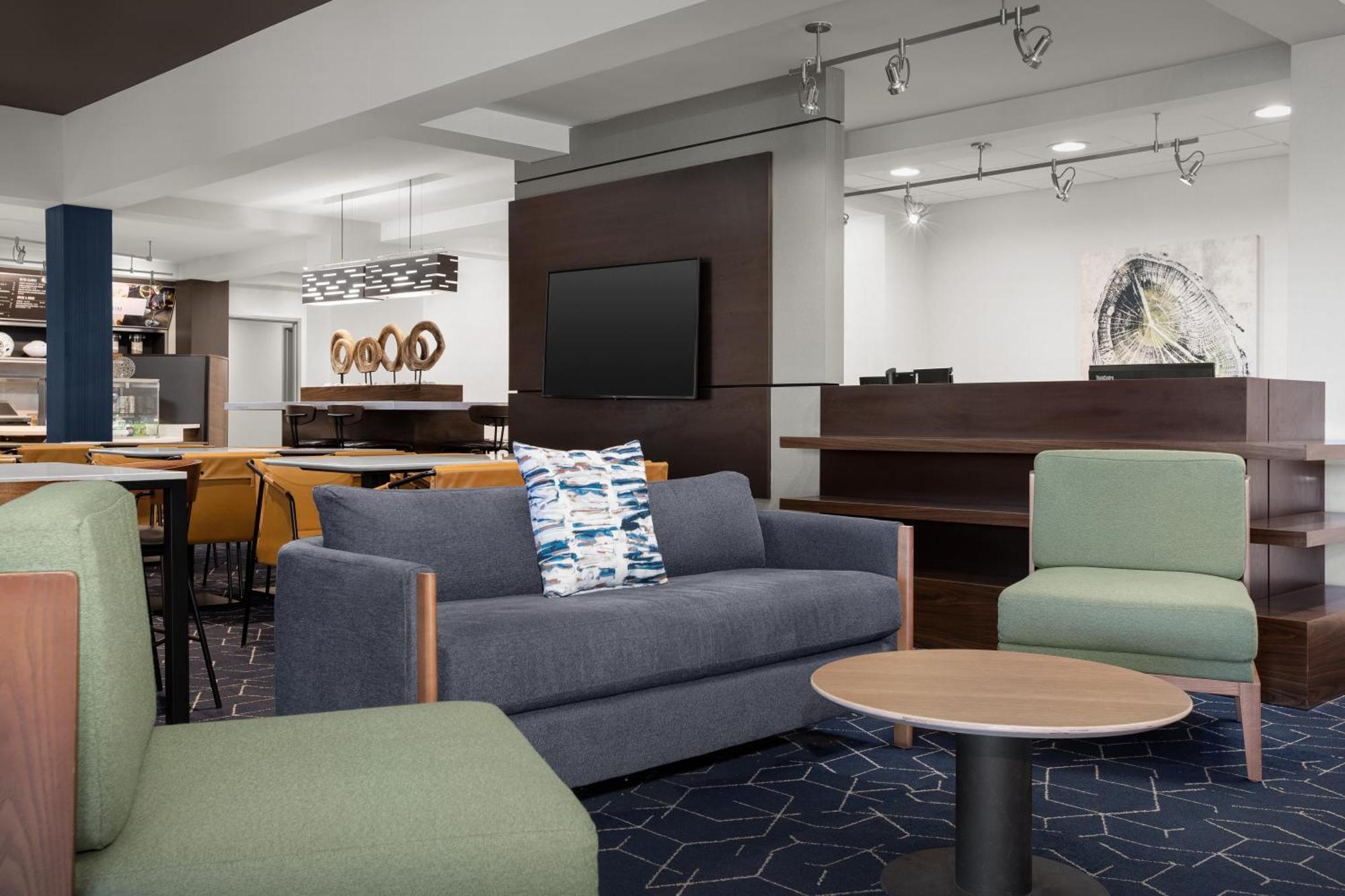 Courtyard By Marriott South 3*