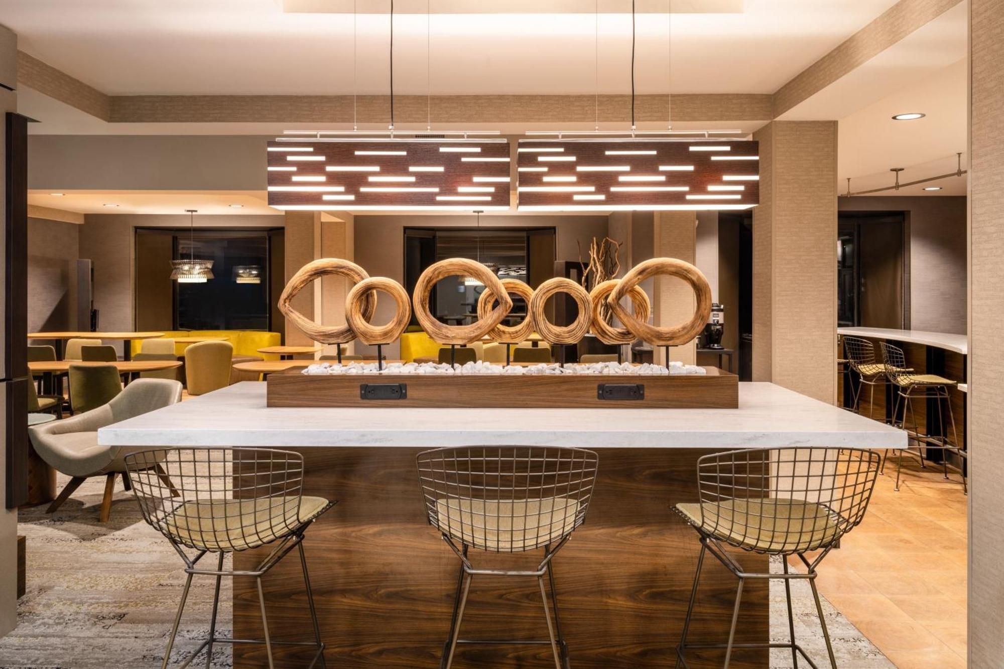 Courtyard By Marriott South Hotel 3*